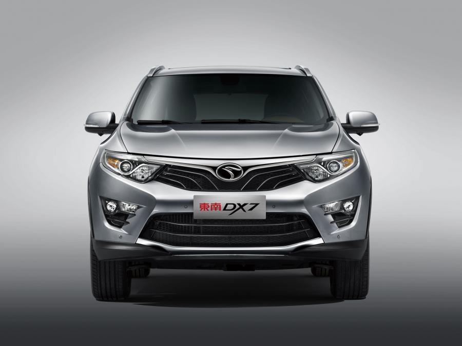  Soueast DX7 2015 года  (фото 9 из 28)